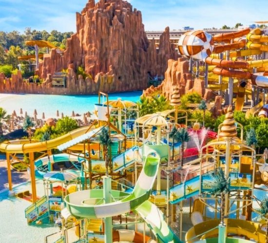 تذاكر أرض الأساطير